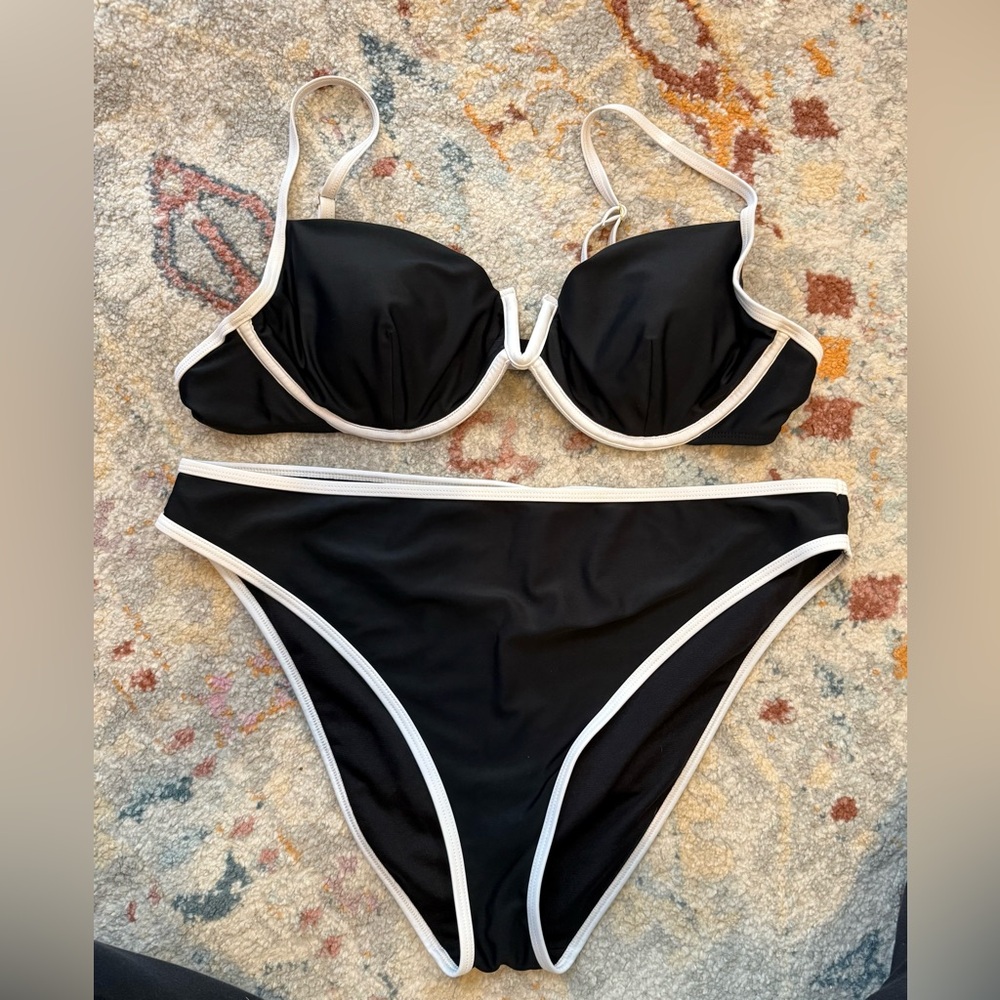 No Boundaries Black and White Bikini Set